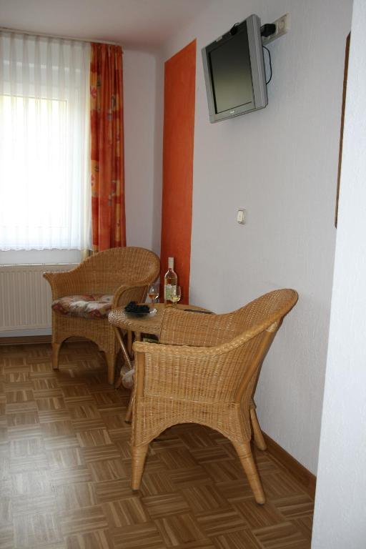 Weingut & Gaestehaus Stephan Kohl Neumagen-Dhron Habitación foto